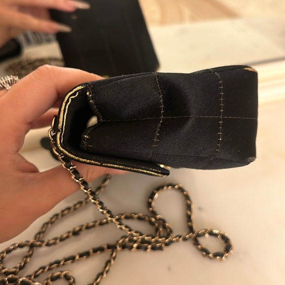 Vintage Chanel Purse - Picture 6 of 13